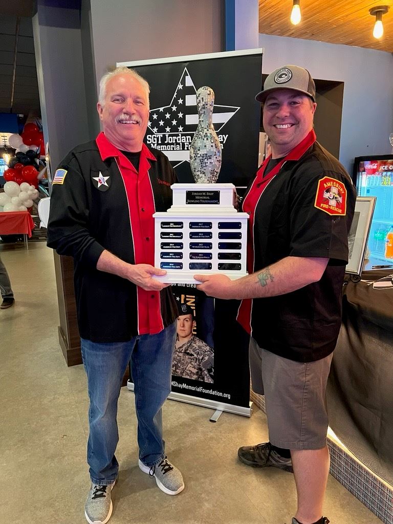 Fire Chief Nolan serving breakfast at the Council on Aging 